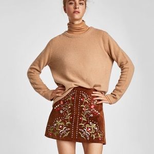 Zara brown embroidered skirt M